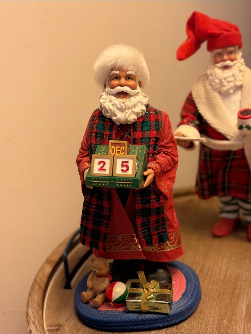 Possible Dreams Clothtique Santa "Counting Down the Days”